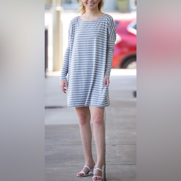 Piko 1988 Oversized long Sleeve Tee Black & Grey - Picture 9 of 10